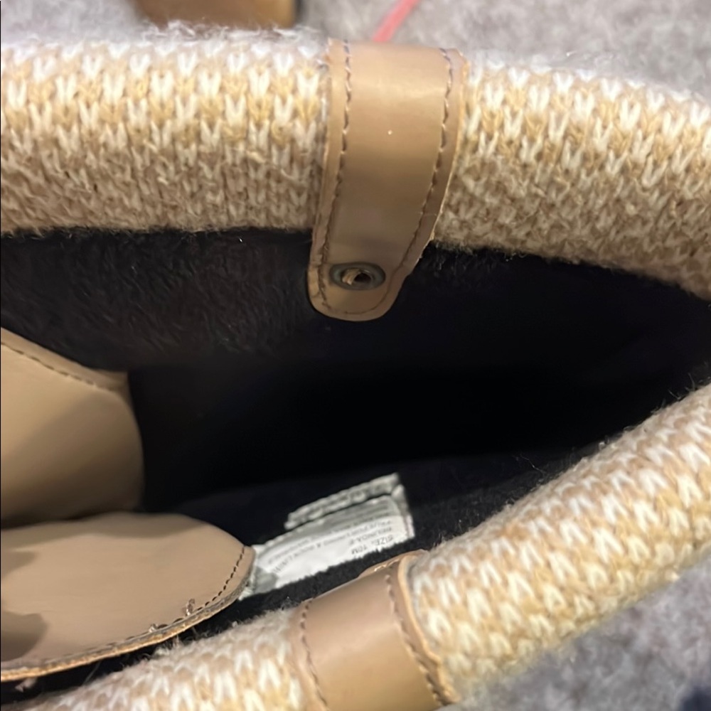 Esprit Women's Beige Winter Boots - Picture 4 of 5